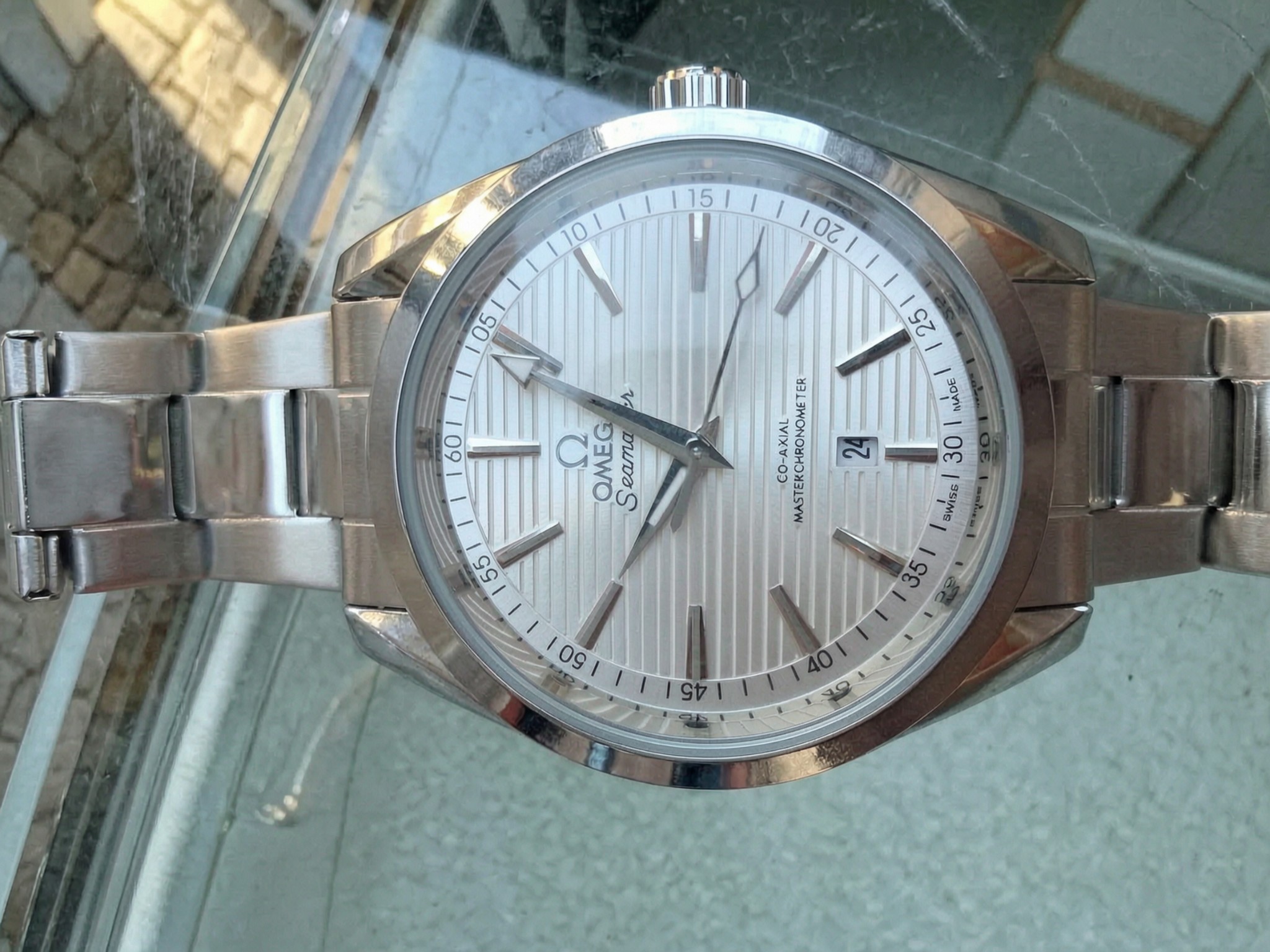 Montre Omega Seamaster acier 2