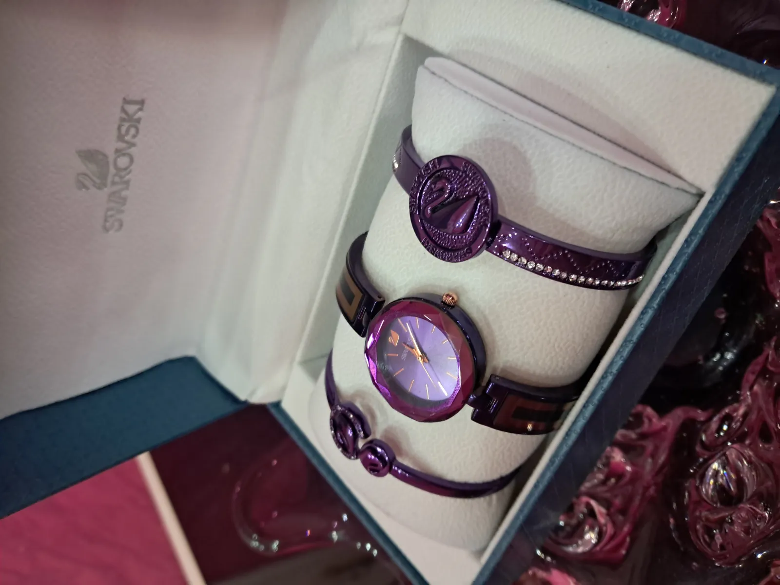 Bracelet cuir violet strass 2