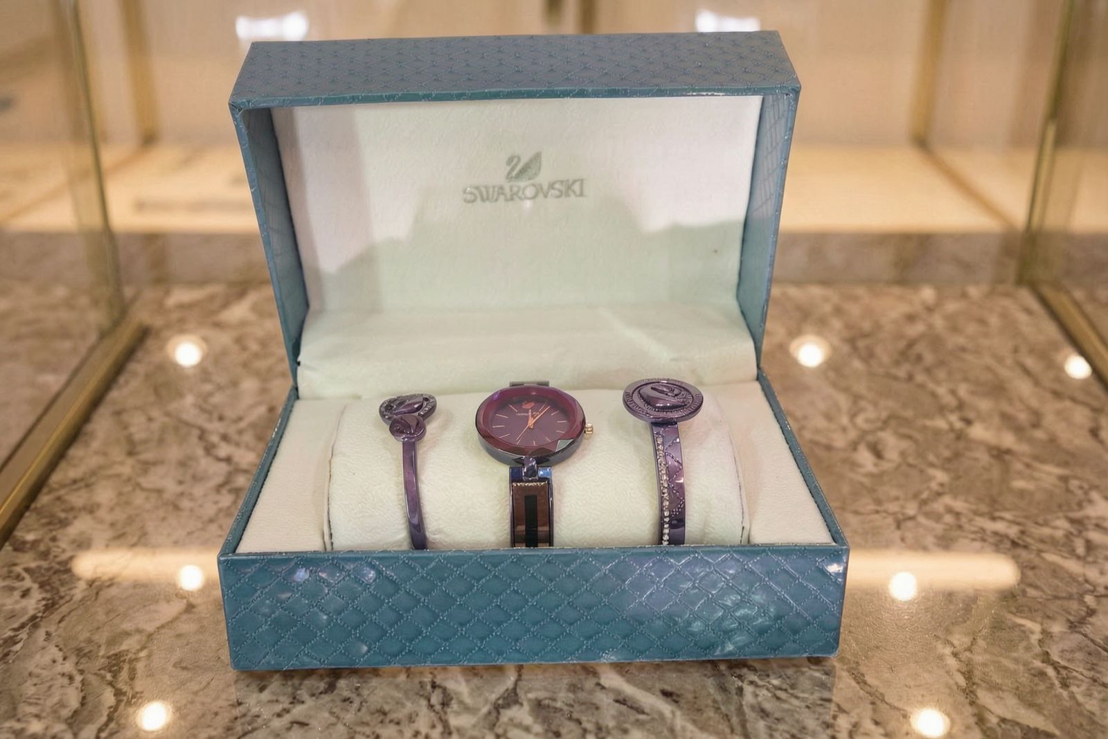 Bracelet cuir violet strass 5