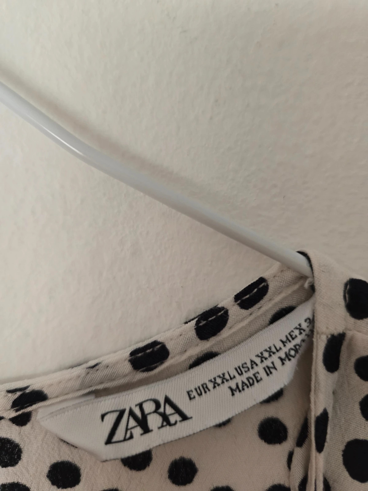 Zara robe midi à pois t. XXL – Zara – taille XXL 2