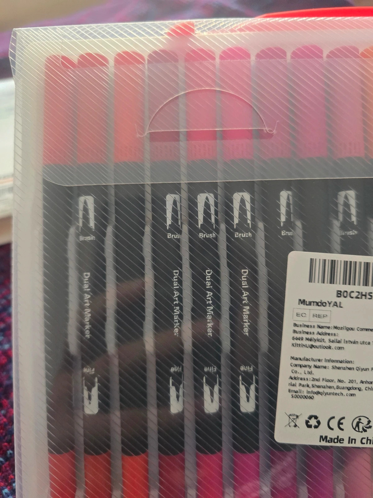 Carnet de croquis et feutres de dessin - fournitures d'art – varias 4