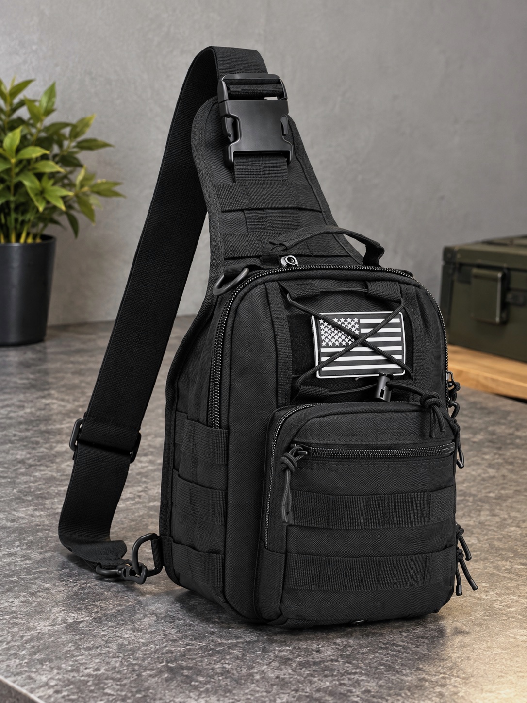 Sac bandoulière tactique noir style militaire