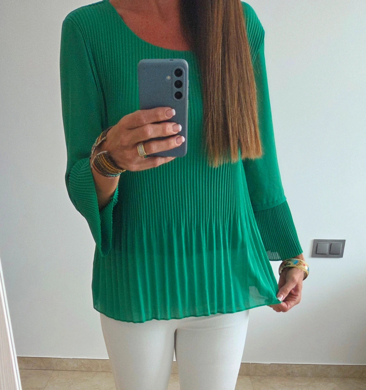 Elegante blusa verde plisada T-38/40💚 – Local – taille L / 40 / 12