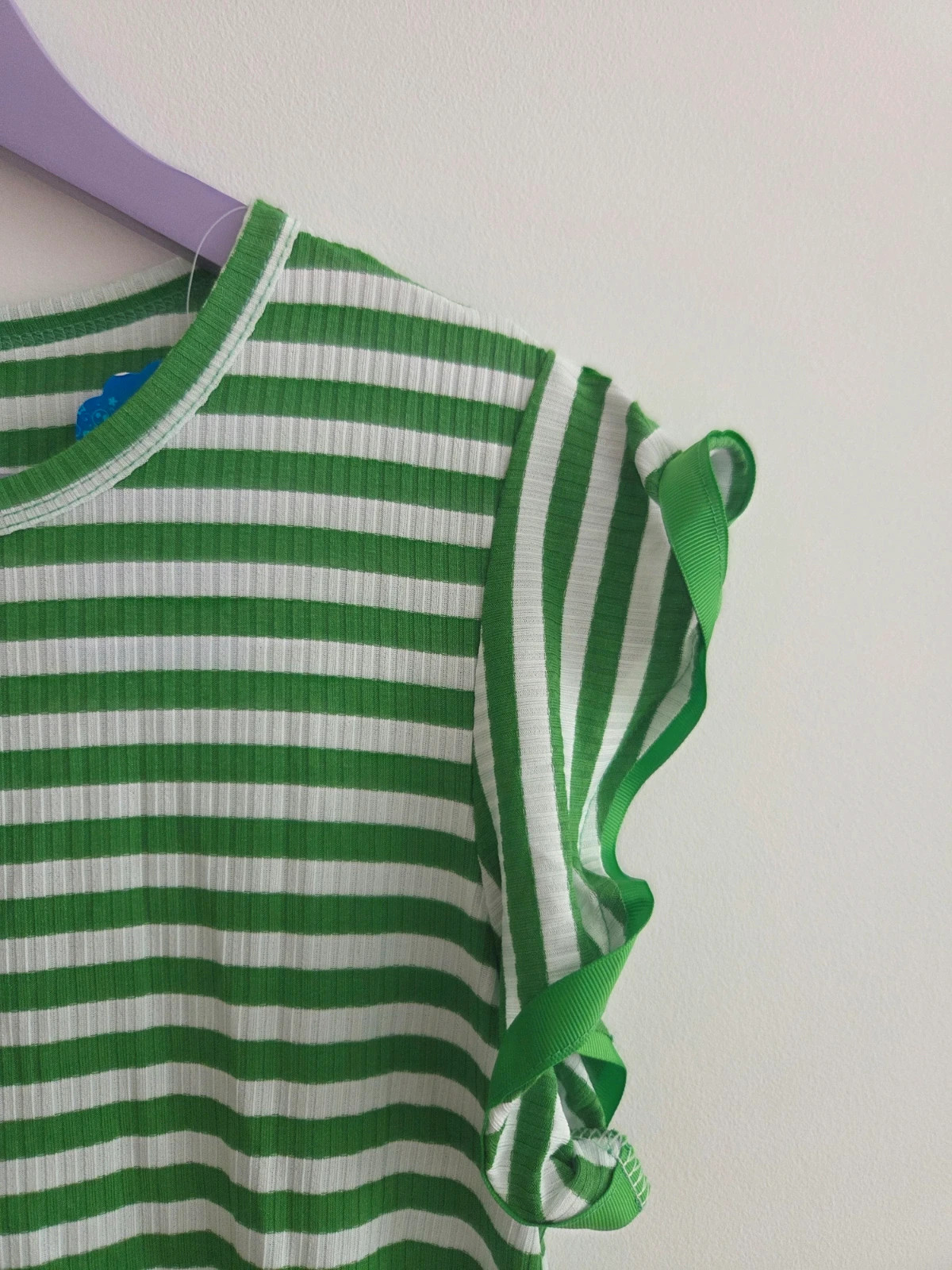 Juvenil vestido rayas verdes T-M/L💚 – Local – taille M / 38 / 10 3