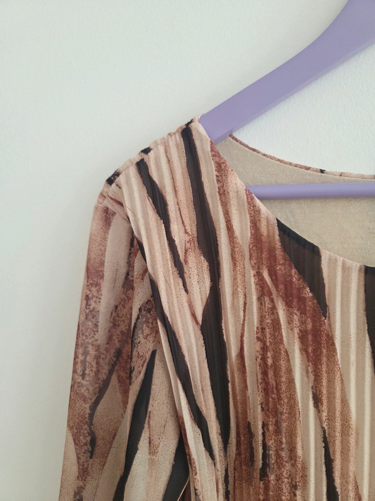 Elegante blusa biege plisada T-38/40🤎 – Local – taille L / 40 / 12 3