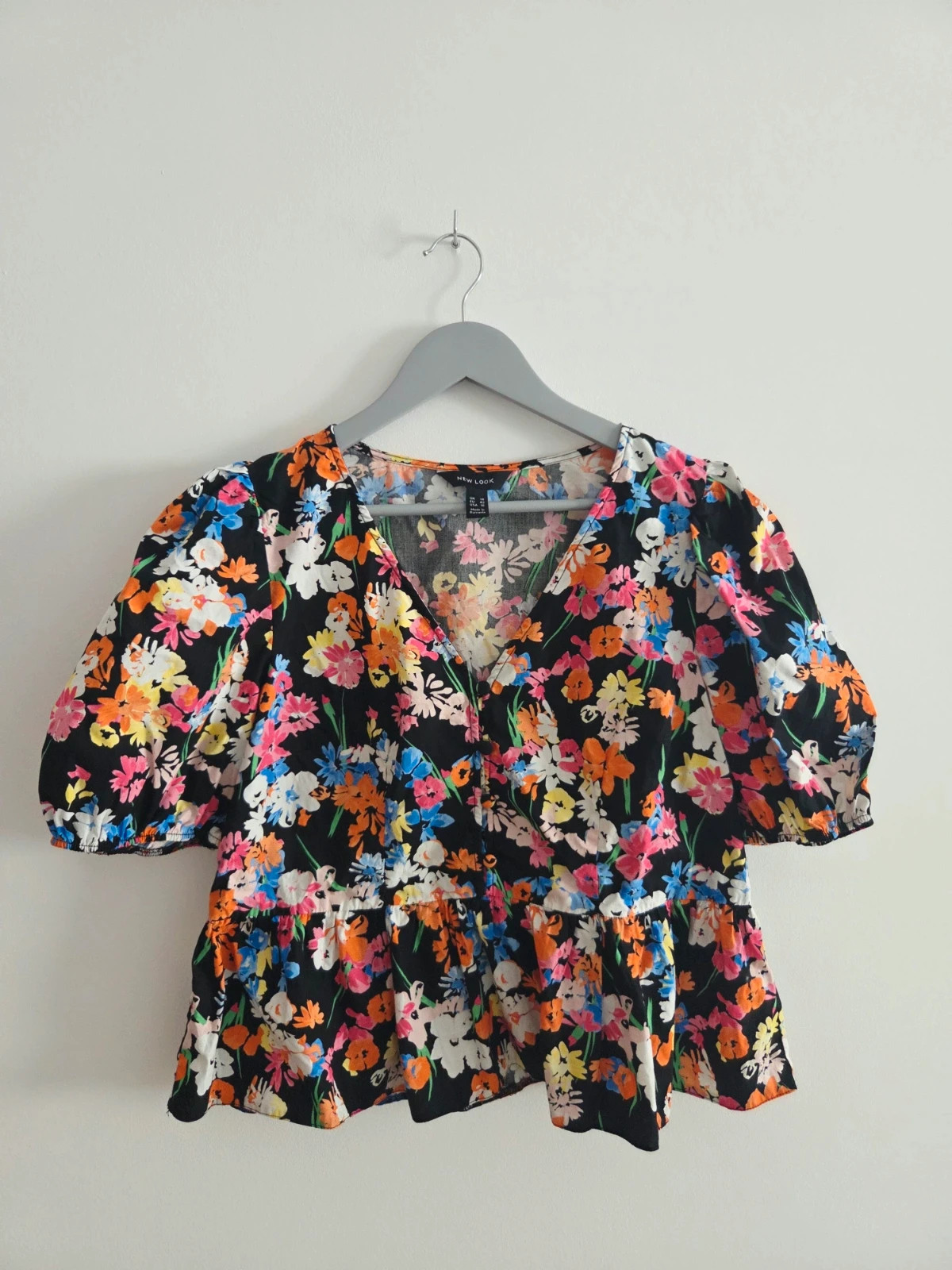 Preciosa blusa negra peplum flores T-40/42🖤 – New Look – taille L / 40 / 12 2