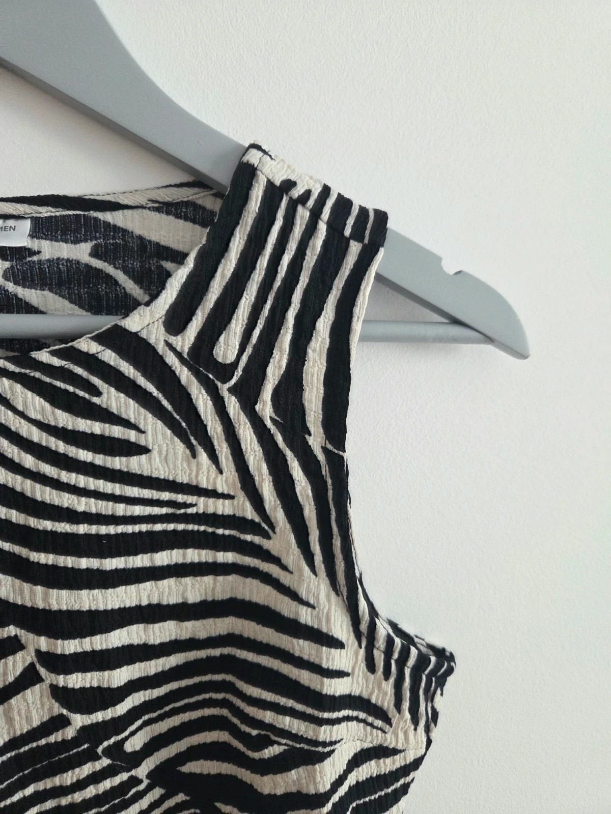 Precioso top negro y blanco T-S Zebra🖤 – WOMAN – taille S / 36 / 8 4