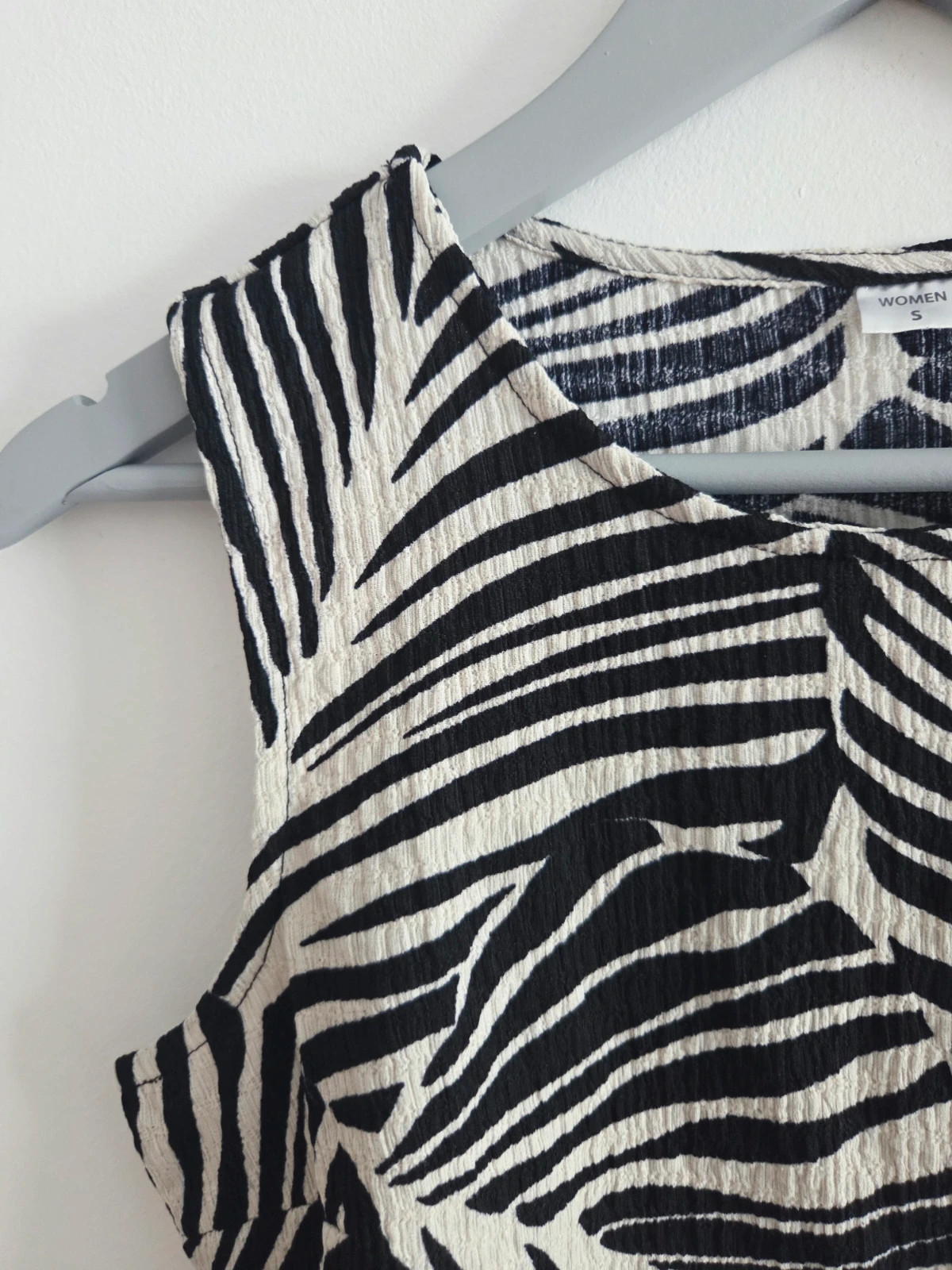 Precioso top negro y blanco T-S Zebra🖤 – WOMAN – taille S / 36 / 8 3