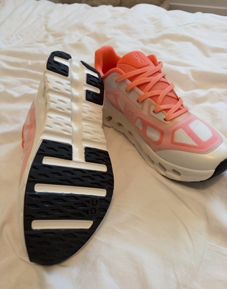 Baskets On CloudSurfer rose et blanc – On Running – taille EU 43 3