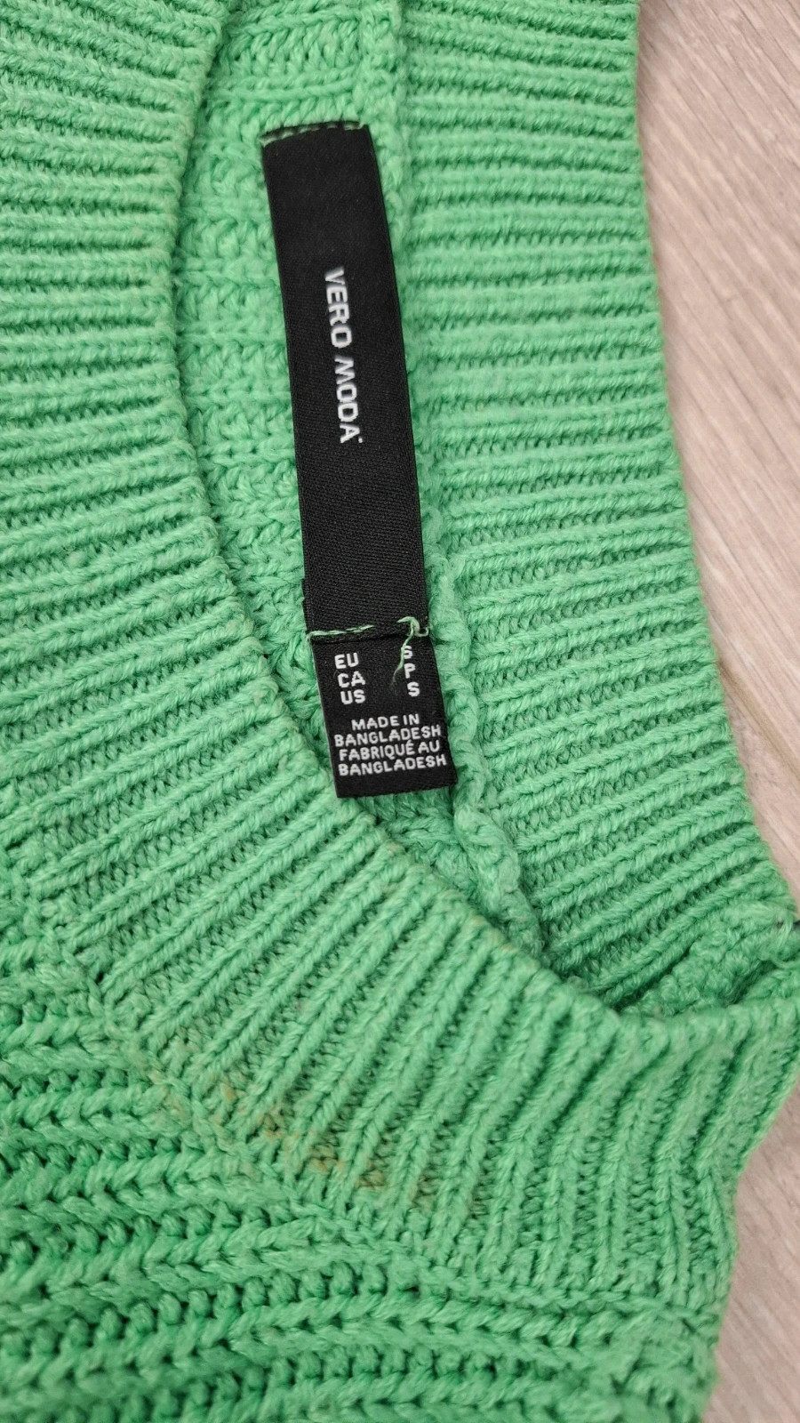 Pull court Vero Moda vert vif en maille côtelée – manches larges – Taille S – Vero Moda – taille S / 36 / 8 3