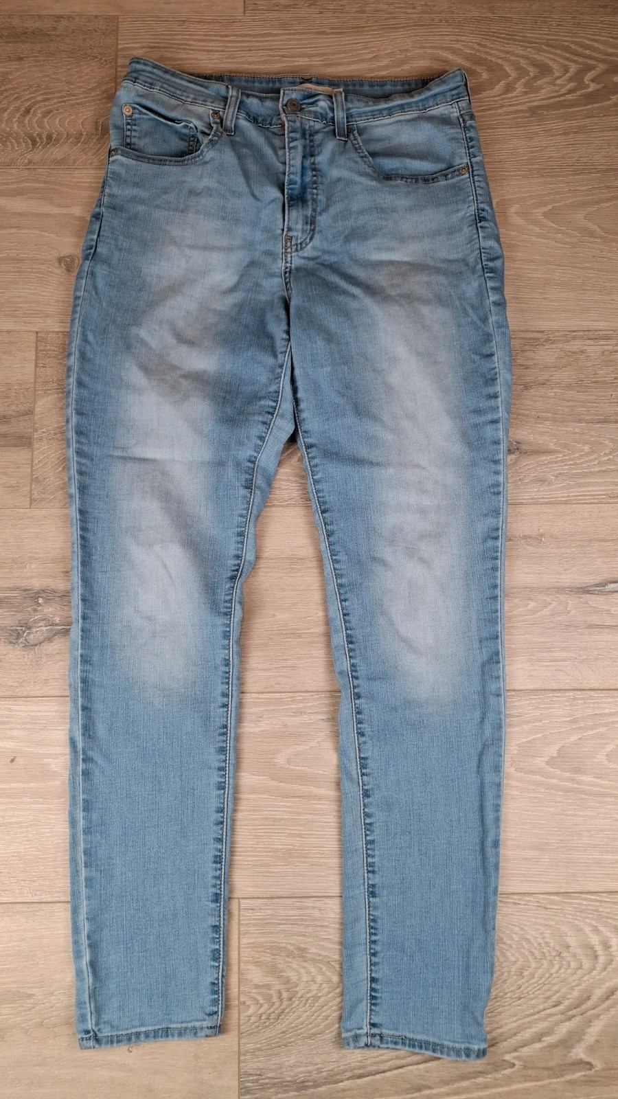 Jean Levi's 721 High Rise Skinny taille 30 – Bleu clair délavé – Excellent état – Levi Strauss & Co. – taille M / 38 / 10 2