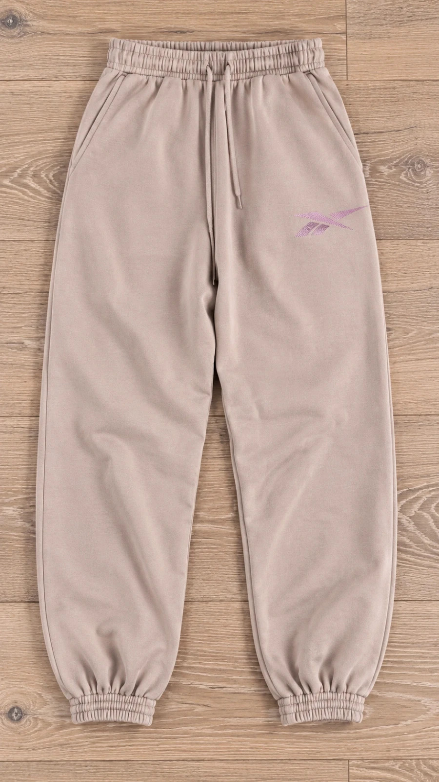 Ensemble jogging Reebok taupe rose S – Sweat à capuche + jogging – Très peu porté – Reebok – taille S / 36 / 8 3