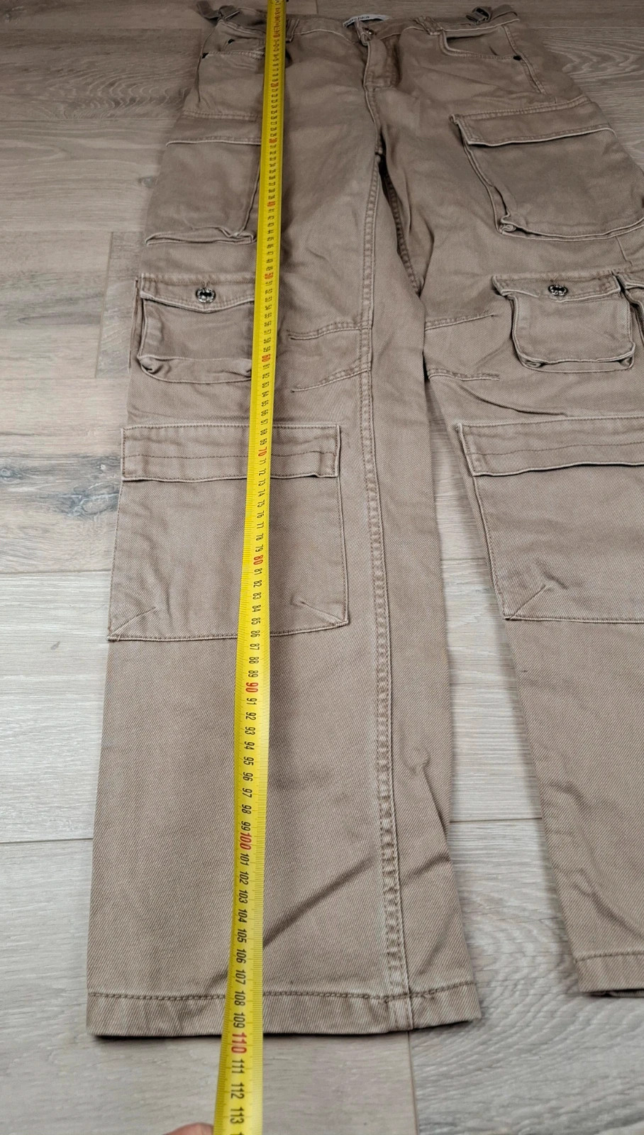 Pantalon Cargo femme Bershka Multicargo – Beige Kaki – Taille 36 (Jamais Porté) – Bershka – taille S / 36 / 8 4