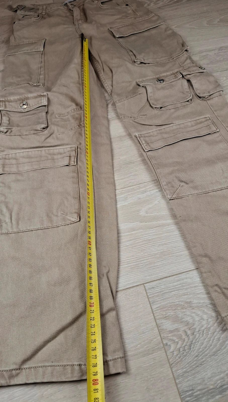 Pantalon Cargo femme Bershka Multicargo – Beige Kaki – Taille 36 (Jamais Porté) – Bershka – taille S / 36 / 8 5