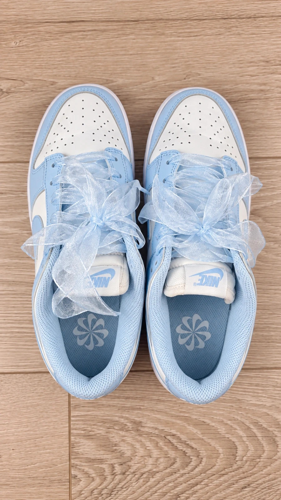 Nike Dunk Low – Blanc/Bleu Clair – Pointure 36.5 – Nike – taille 36.5 3