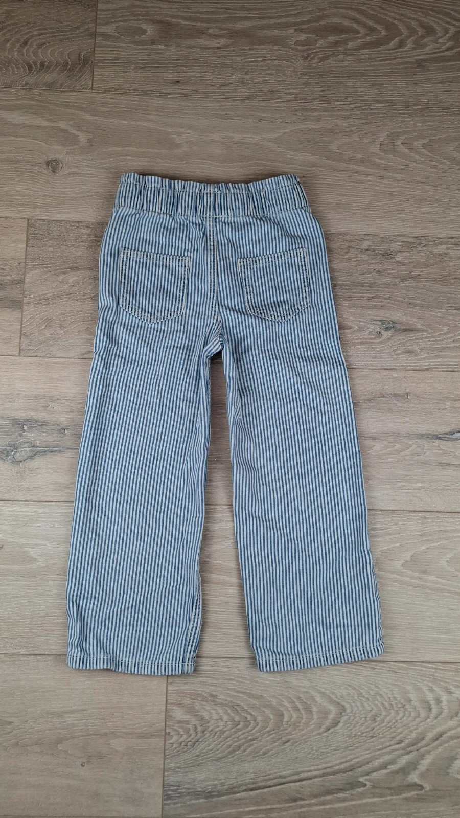 Pantalon Rayé Bleu Blanc Kiabi 5 ans très bon état – Kiabi – taille 5 ans / 110 cm 4