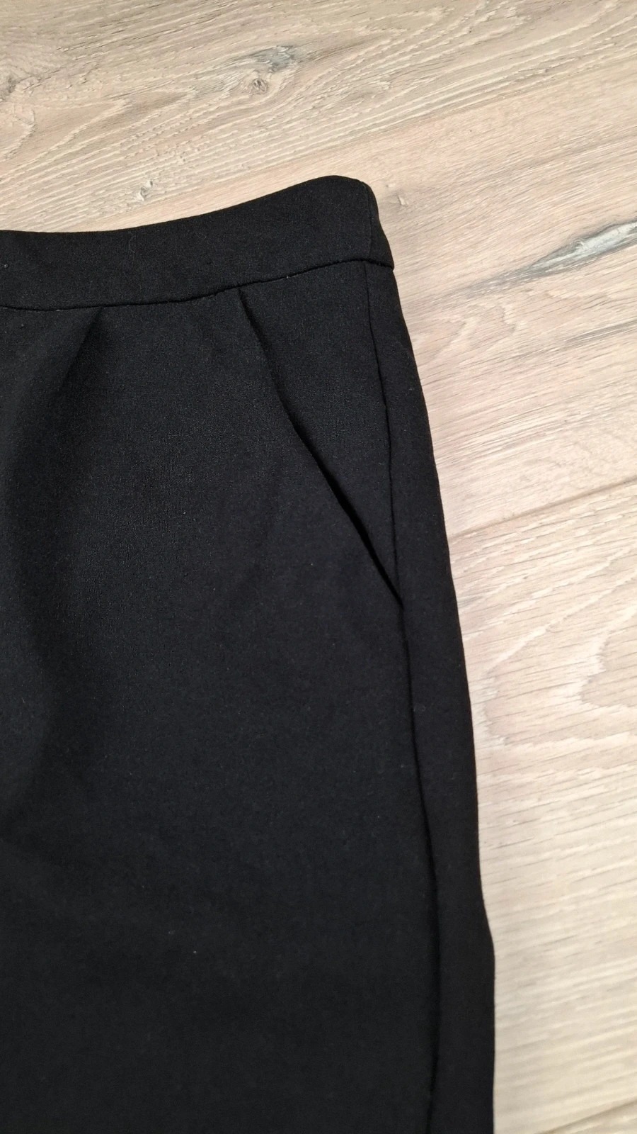 Pantalon Chic Noir SHEIN Petite L – Taille Haute Bouton Perle - très bon état – Shein – taille L / 40 / 12 5
