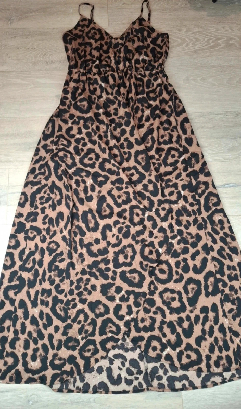Robe longue maxi bretelles léopard Shein L 40/42 fluide – Shein – taille L / 40 / 12