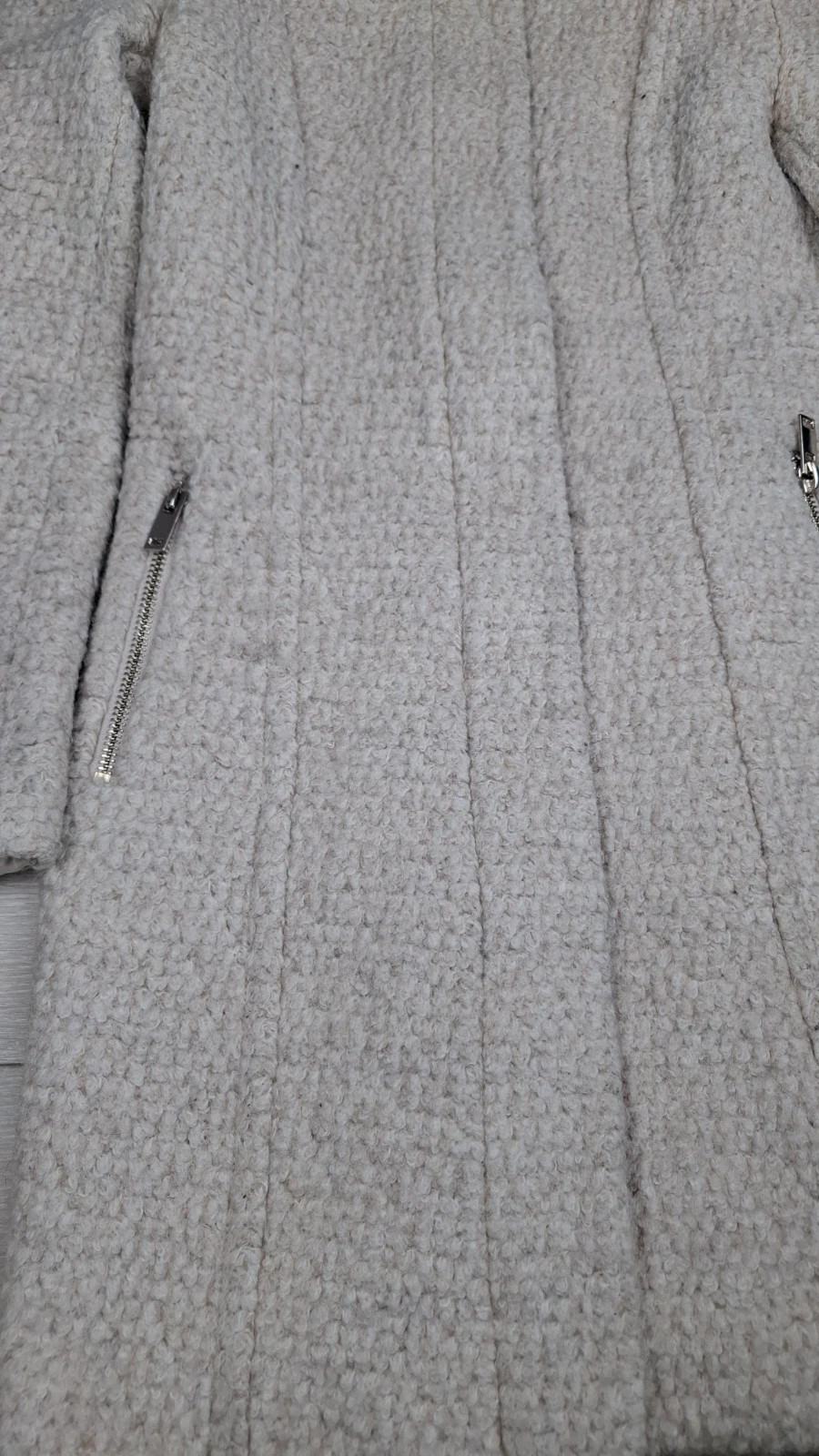Manteau femme beige clair – H&M– Taille 34 – Défauts légers (voir photos) – H&M – taille XS / 34 / 6 2