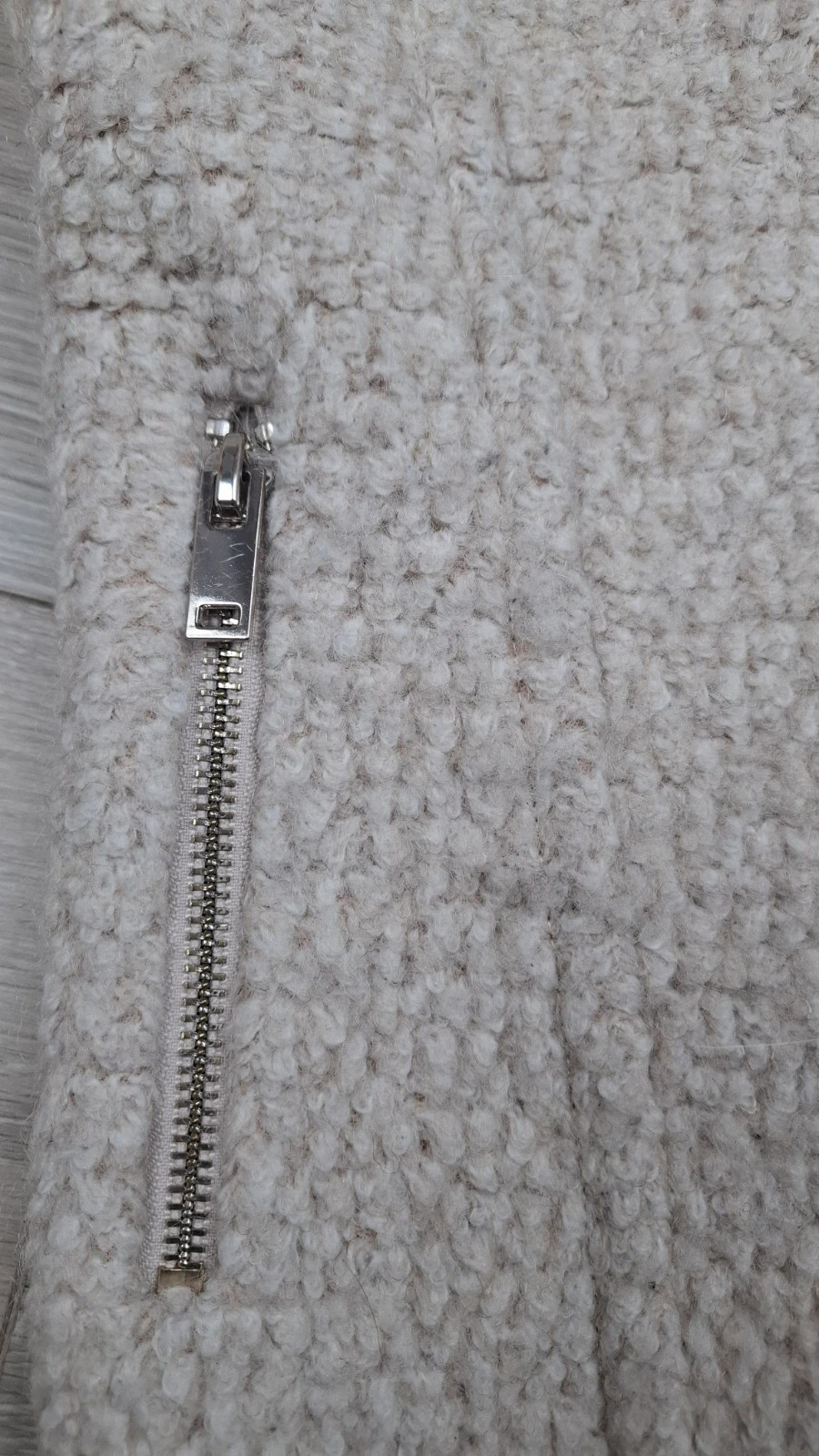 Manteau femme beige clair – H&M– Taille 34 – Défauts légers (voir photos) – H&M – taille XS / 34 / 6 4