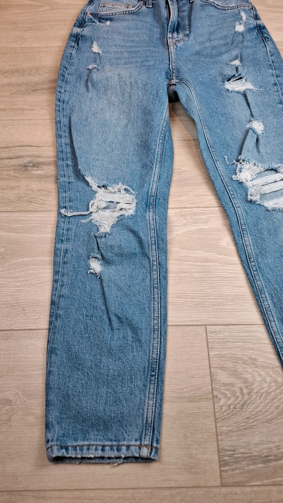 Jean mom slim Bershka femme – Taille haute – Effet destroy – Taille 36 – Neuf avec étiquettes – Bershka – taille S / 36 / 8 2