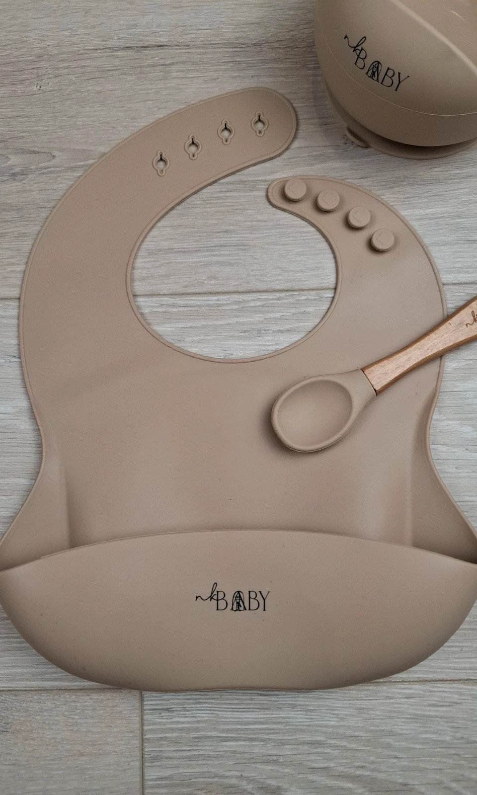 Set repas bébé silicone – Bavoir + Bol ventouse + Cuillère – Neuf 2