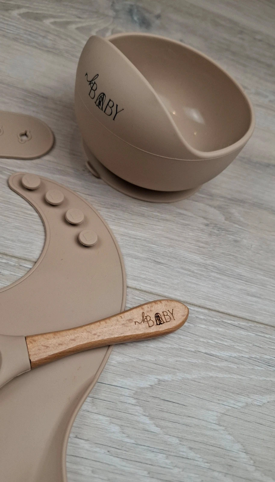 Set repas bébé silicone – Bavoir + Bol ventouse + Cuillère – Neuf 4