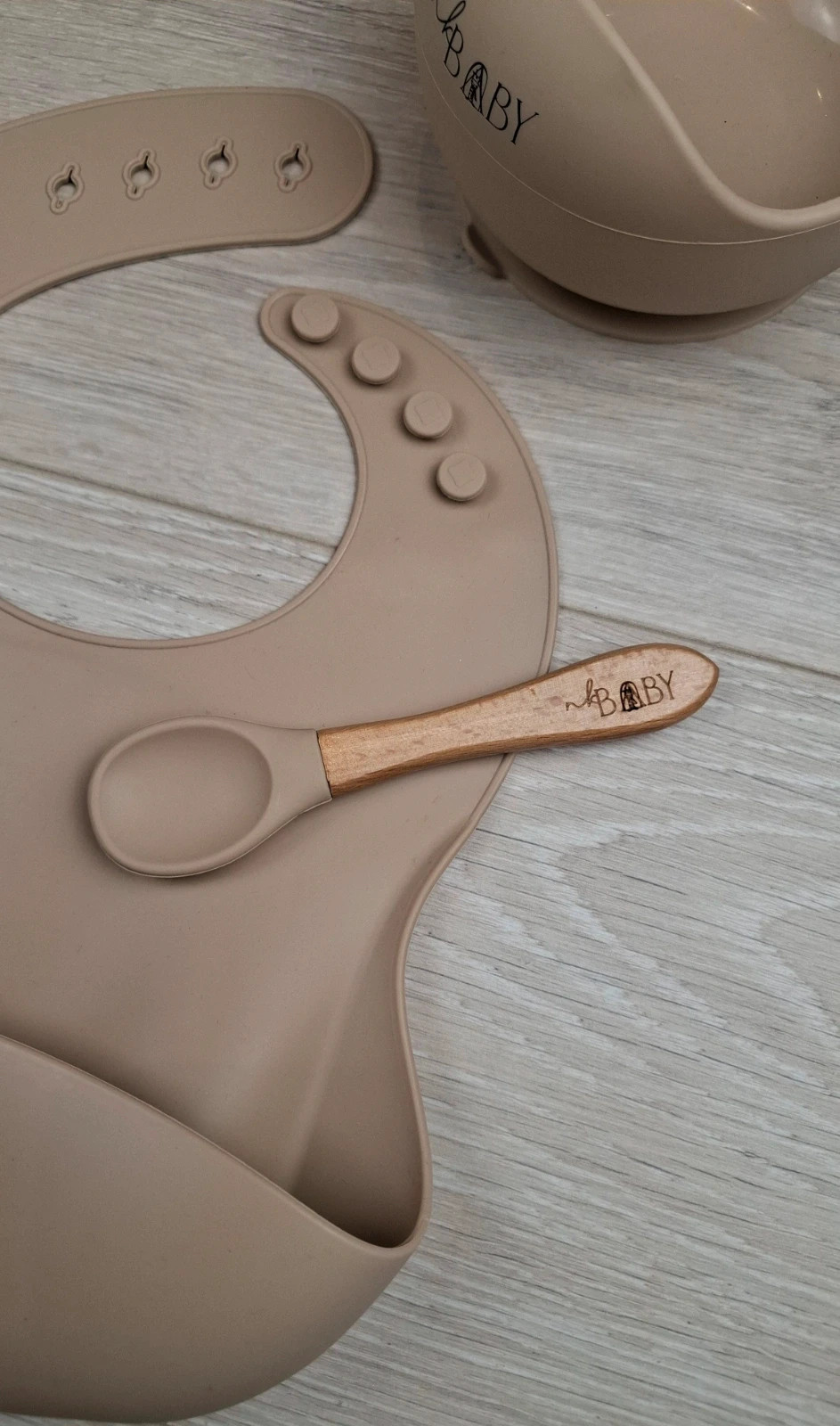 Set repas bébé silicone – Bavoir + Bol ventouse + Cuillère – Neuf 3