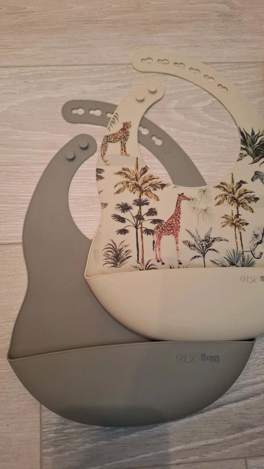 Set repas bébé – kaki & Safari – Silicone + bol ventouse + cuillère assortie- neuf 2