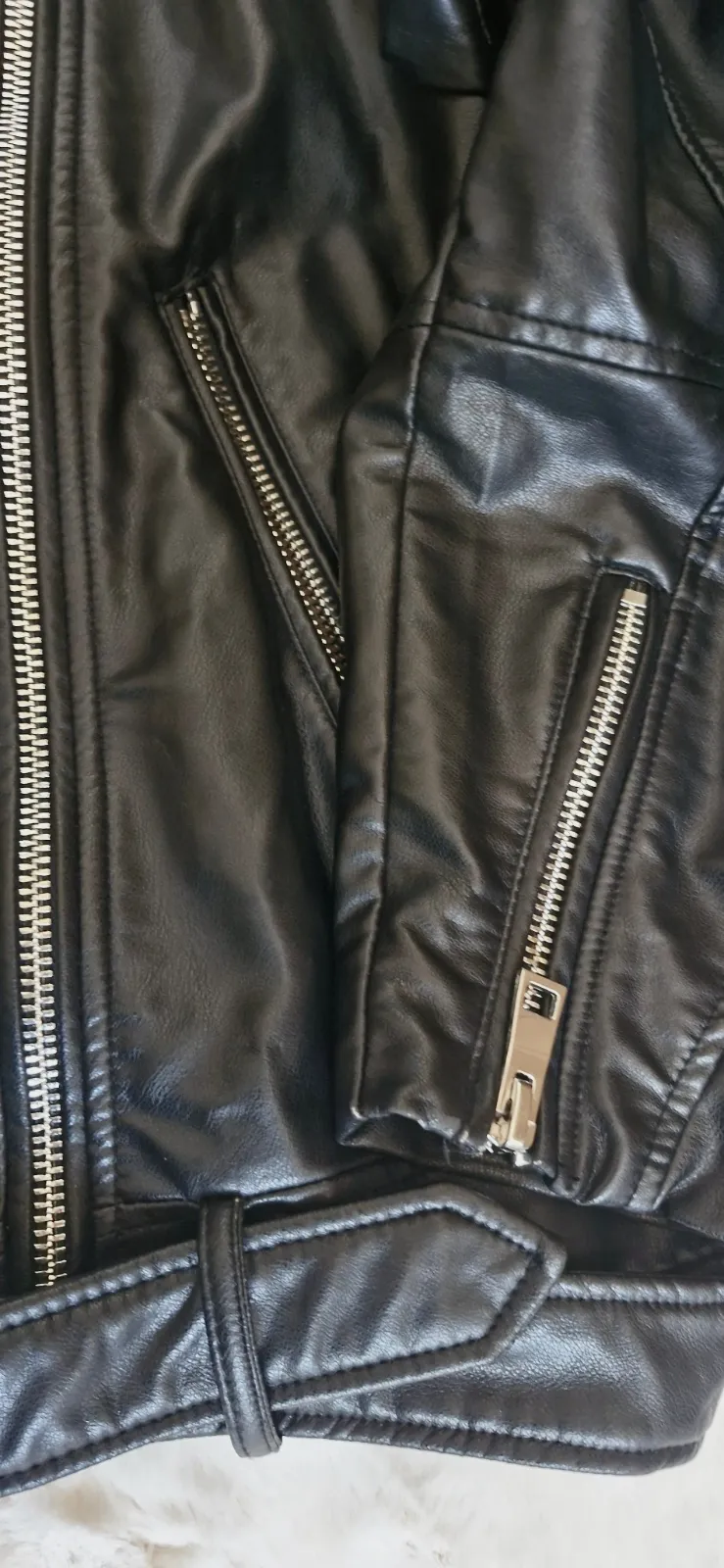 Veste en simili cuire  – Zara – taille S 3