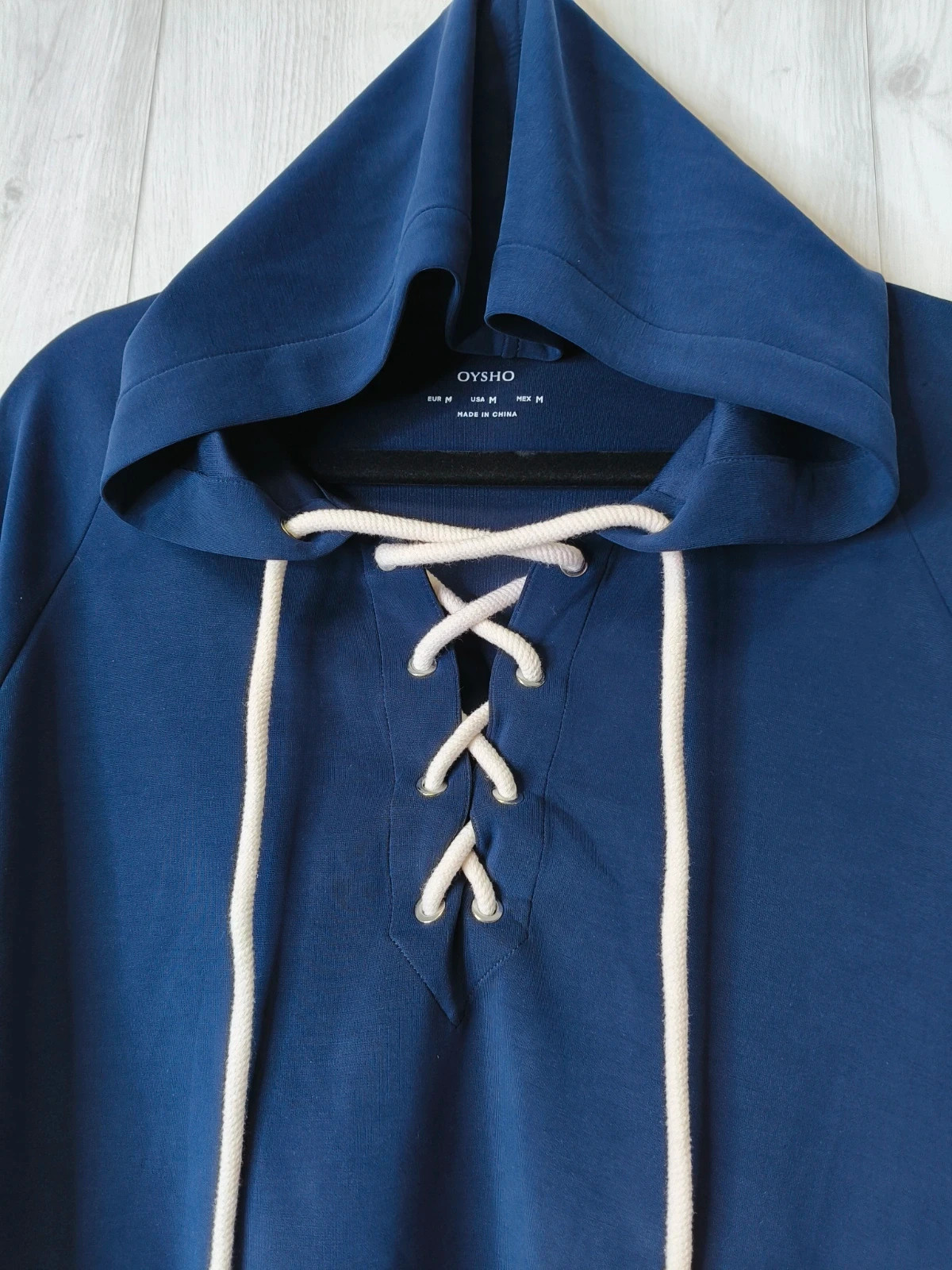 Sweat à capuche Oysho Soft Touch modal bleu marine à capuche laçage – M – Oysho – taille M / 38 / 10 2