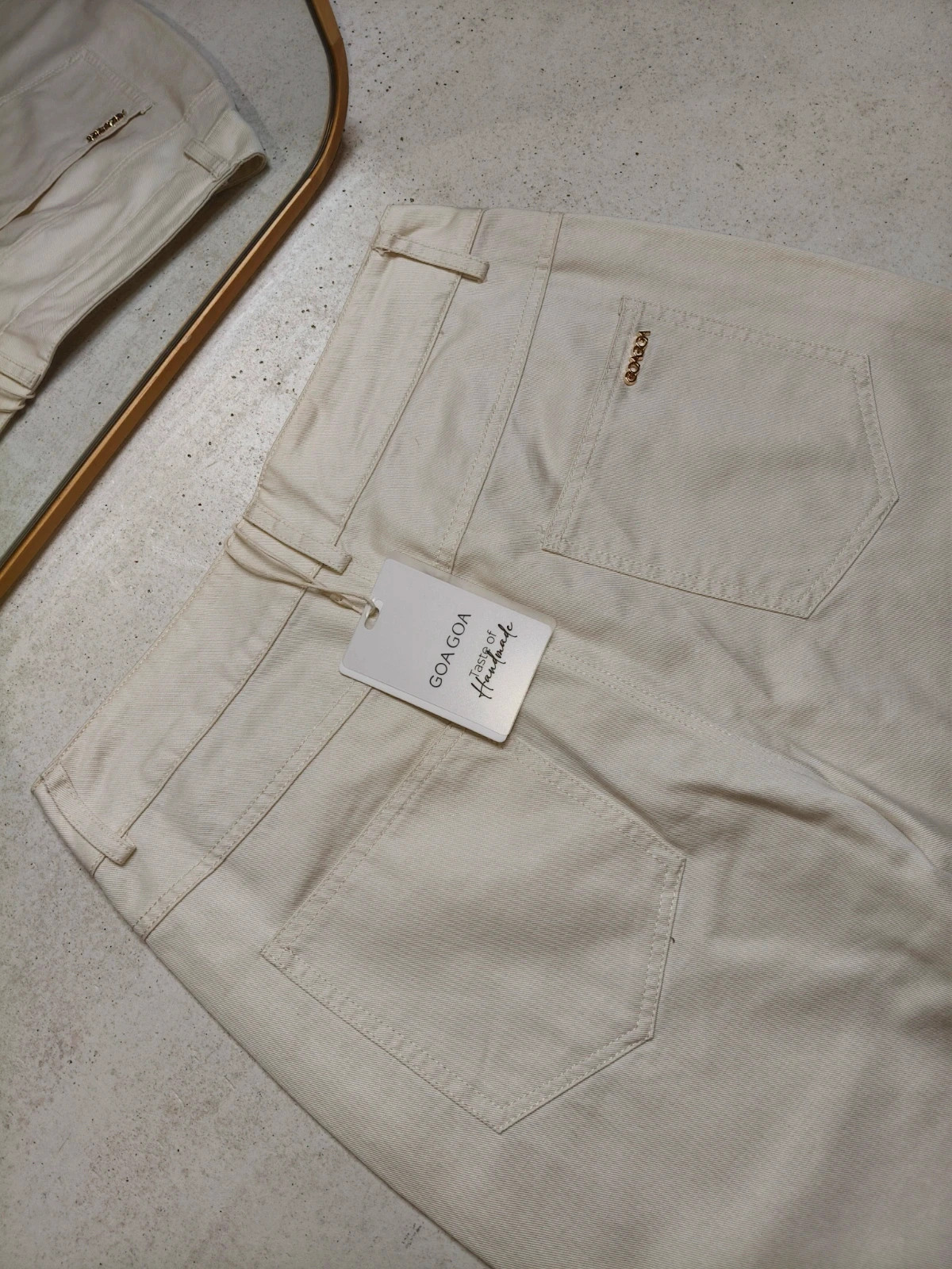 Pantalon GOA GOA écru taille haute flare / patte d’éléphant – neuf avec étiquette – Goa Goa – taille S / 36 / 8 5