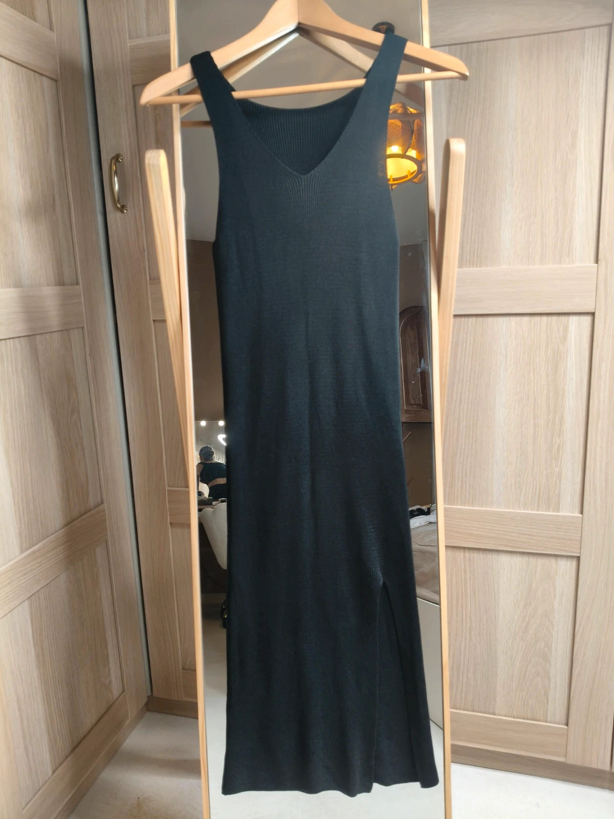 Petite robe noire fendue S – boutique indépendante – taille S / 36 / 8 2