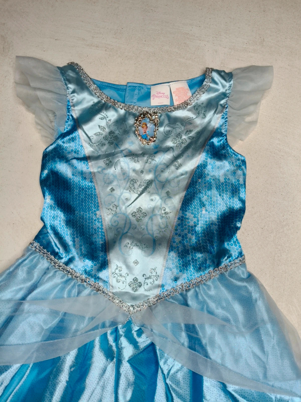 Robe princesse Disney Cendrillon 7-8 ans – Disney – taille 7 ans / 122 cm 2