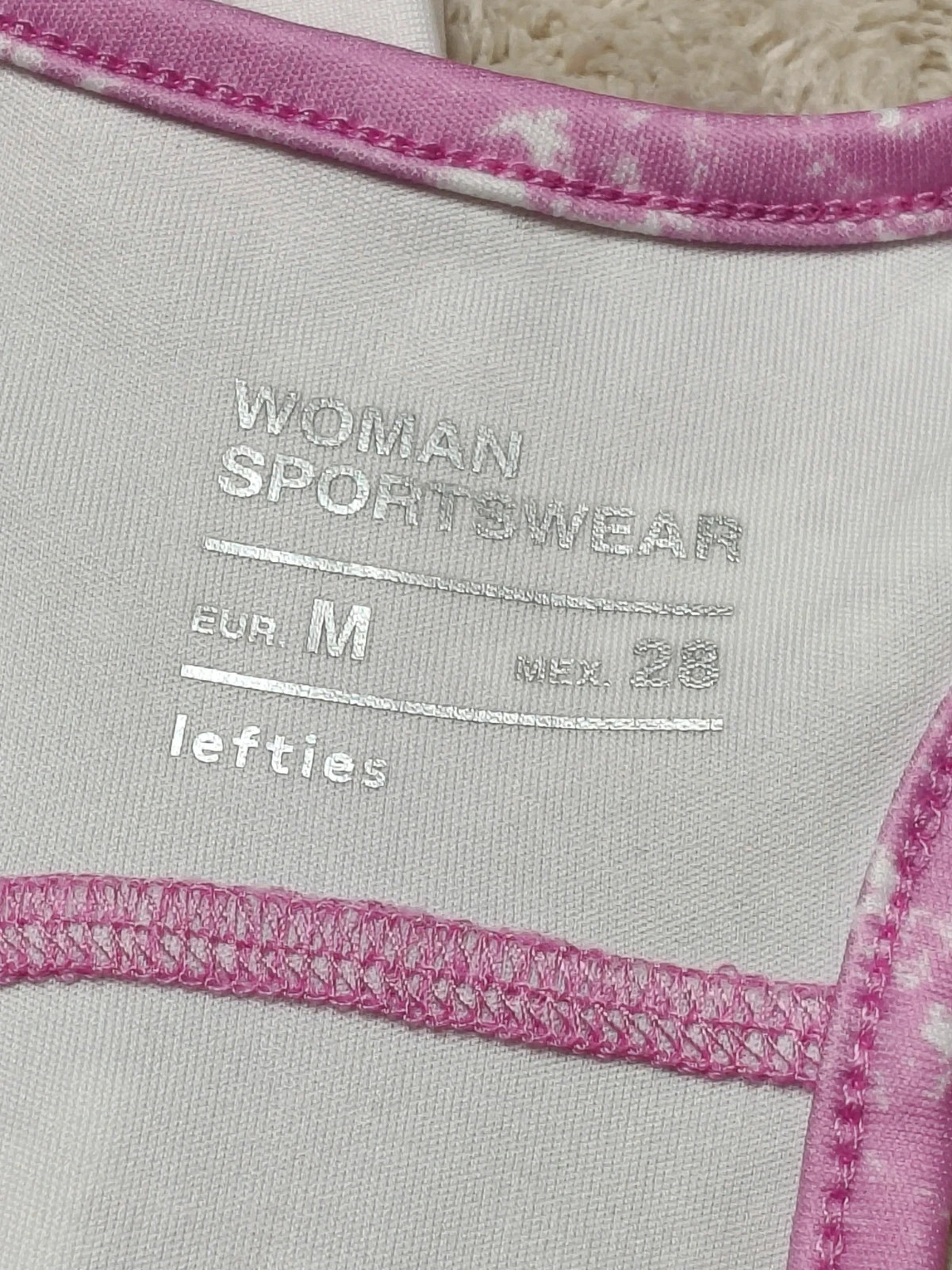 Ensemble sport Lefties 3 pièces rose – brassière + short cycliste + T-shirt – M – neuf – Lefties – taille M / 38 / 10 5