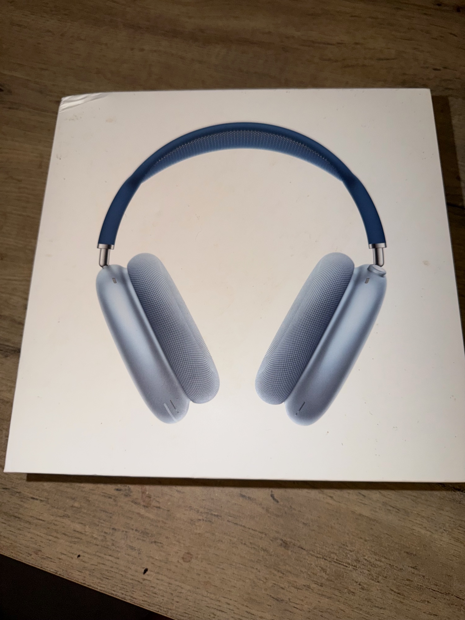 AirPod max
