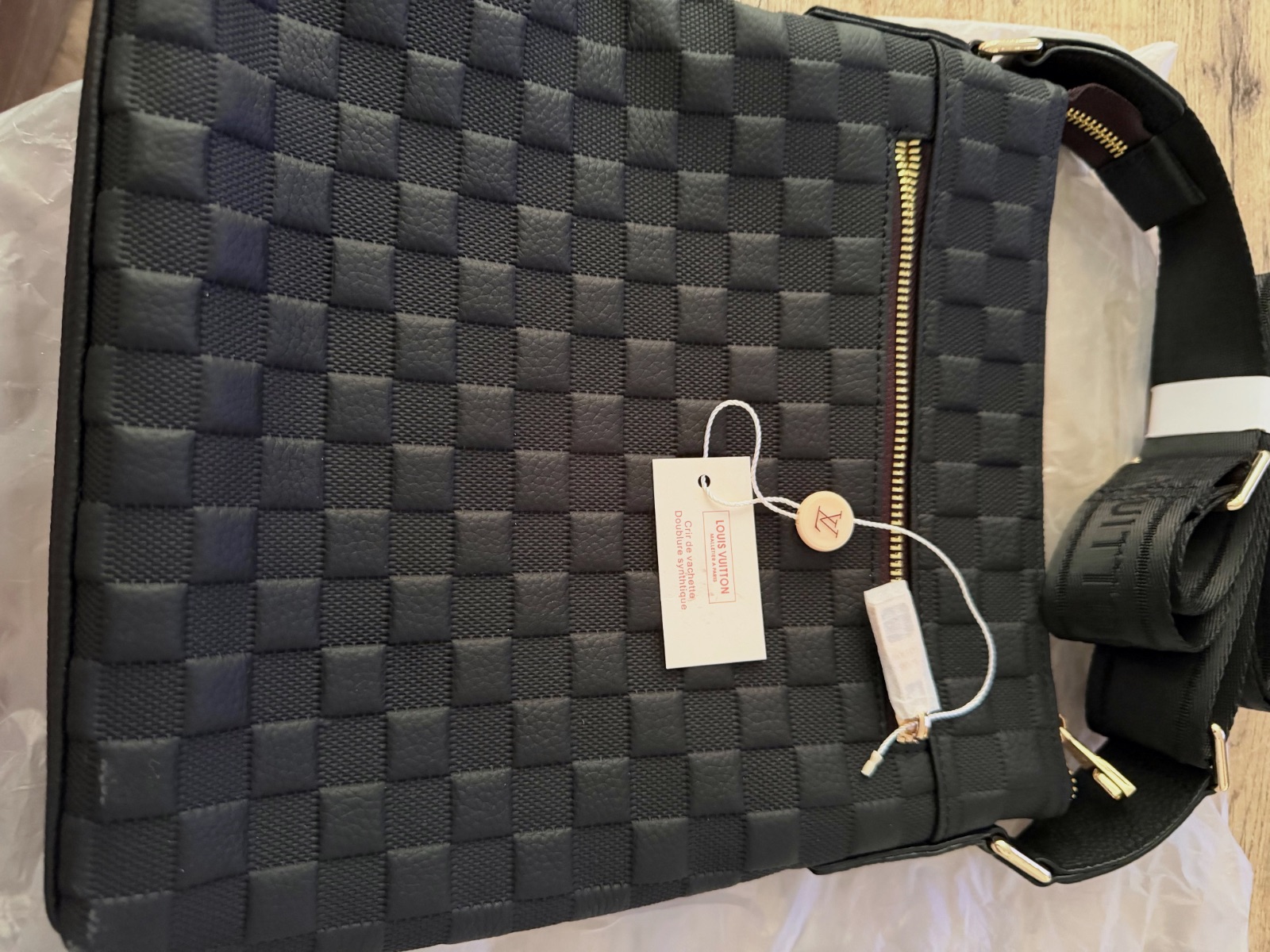Sac bandoulière Louis Vuitton noir – Louis Vuitton – taille Taille unique 7