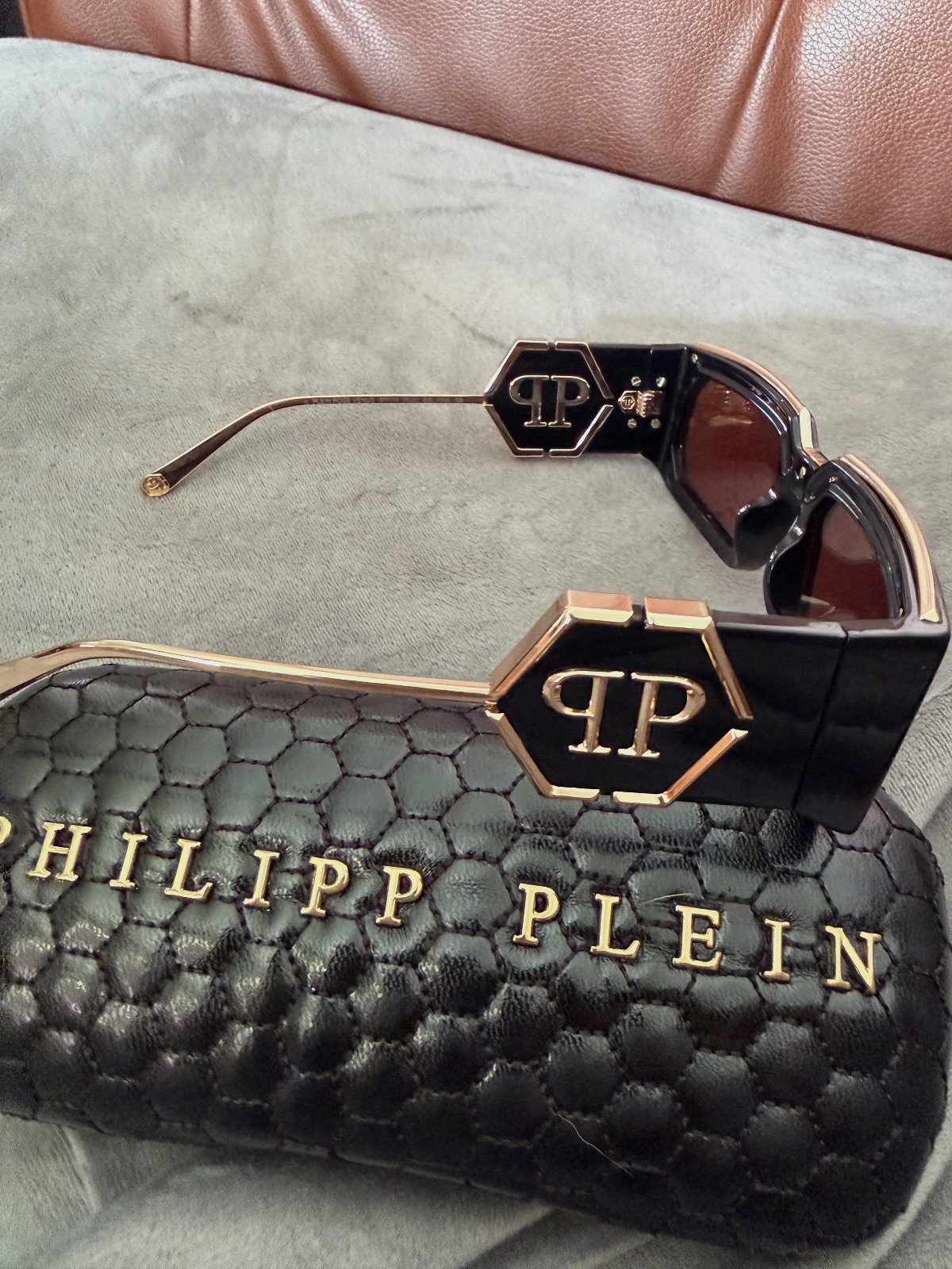 Lunettes de soleil Philipp Plein noires et dorées – Philipp Plein – taille Taille unique 4