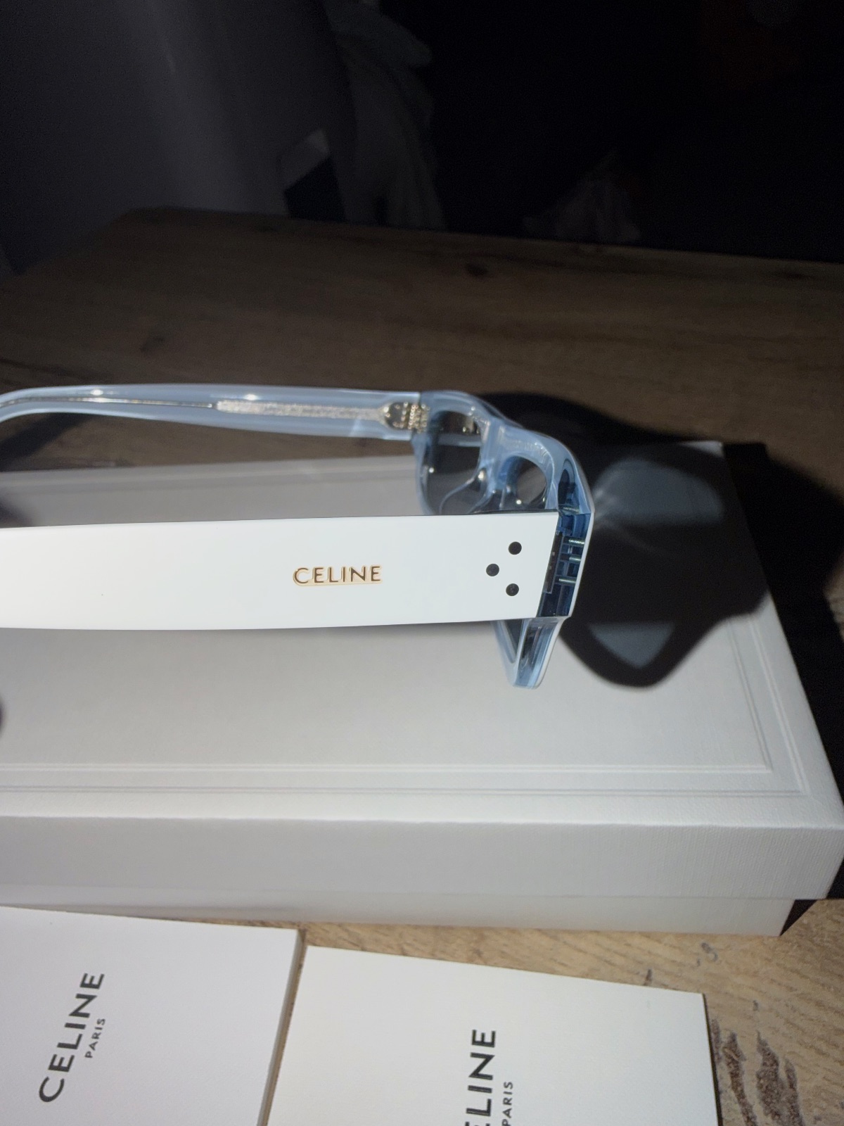 Lunettes de soleil Celine blanches avec étui – Celine – taille Taille unique 3