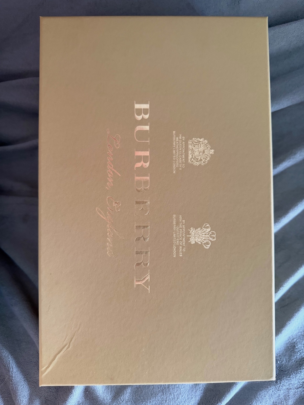 Bob Burberry Vintage Check avec boîte d'origine – Burberry – taille L 3