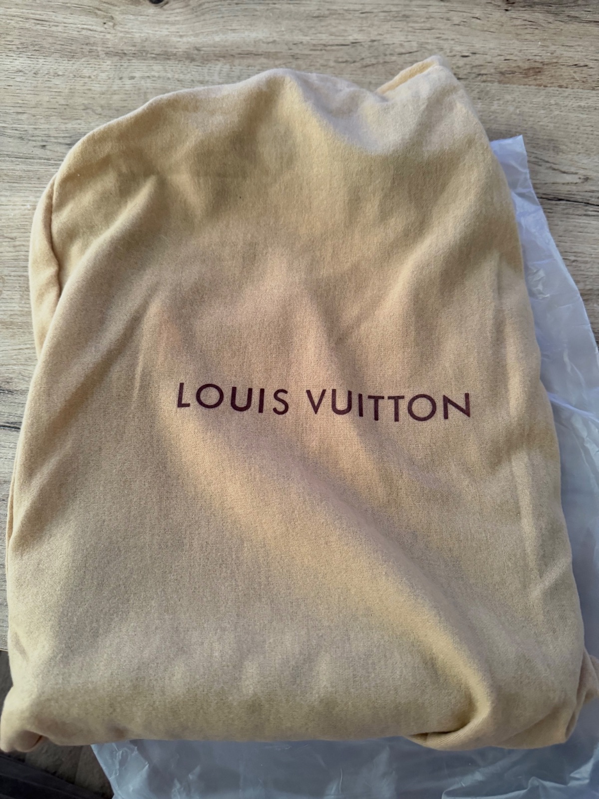 Sac bandoulière Louis Vuitton noir – Louis Vuitton – taille Taille unique 2