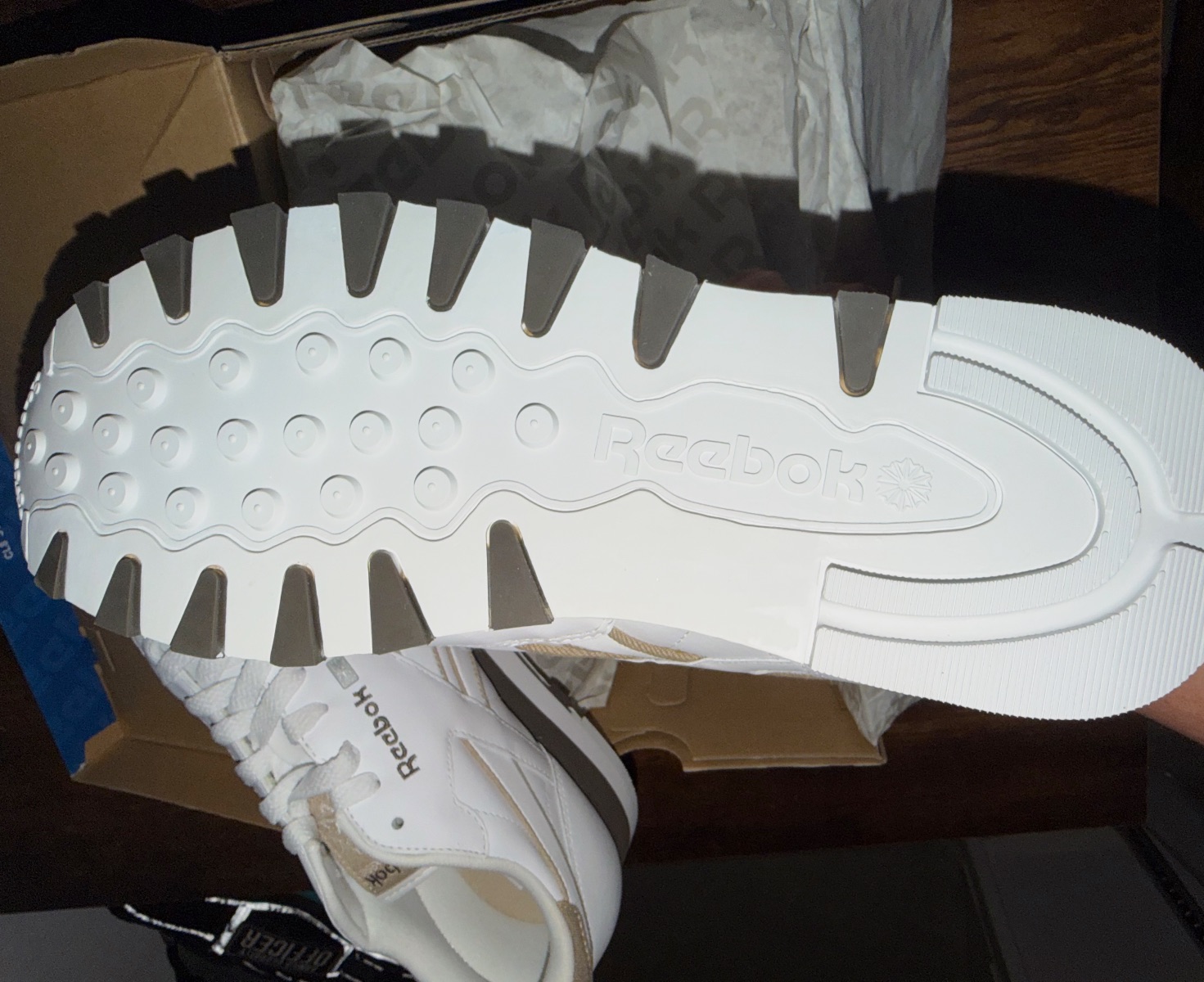 Sneakers blanches Reebok Classic taille 44 – Reebok – taille EU 44 3