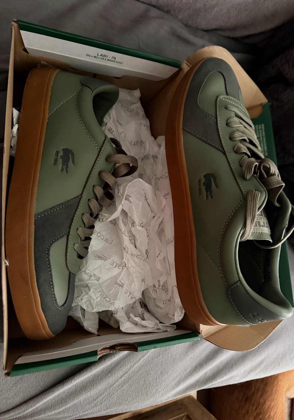 Baskets en cuir vert Lacoste – Lacoste – taille EU 43 2