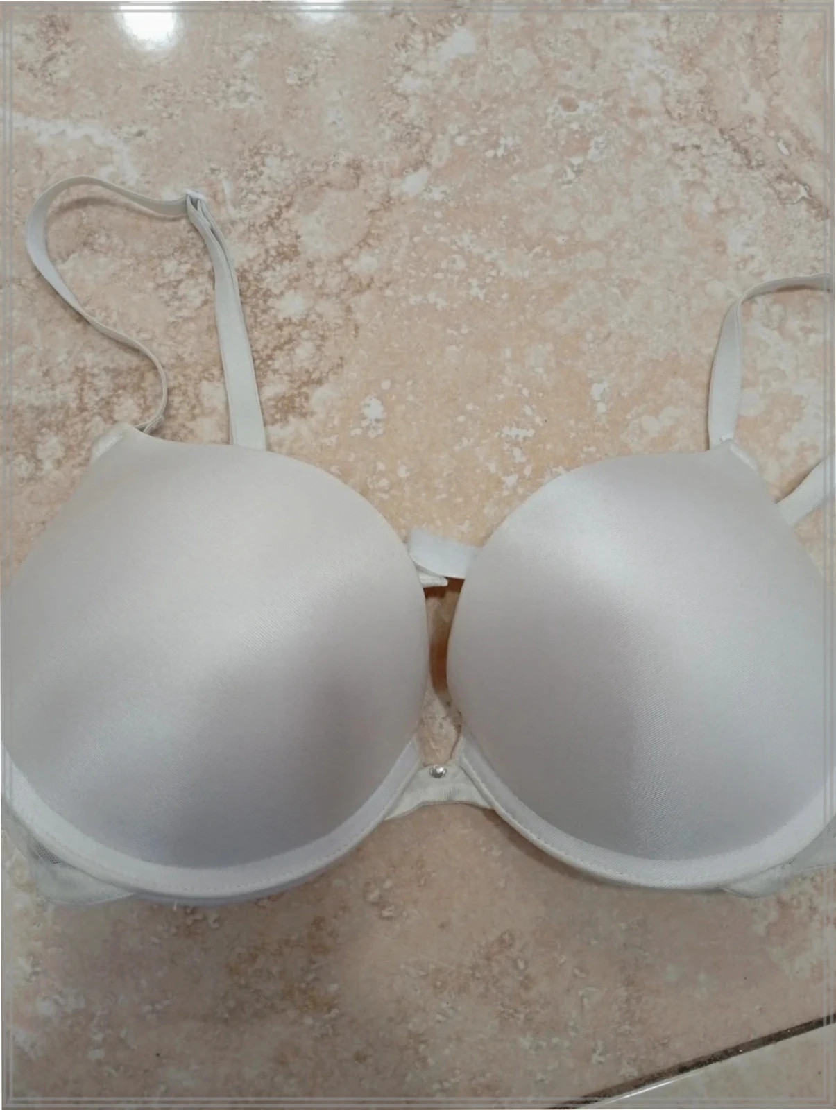 Sujetador Blanco Básico con aros Talla 85B – taille 85B 2