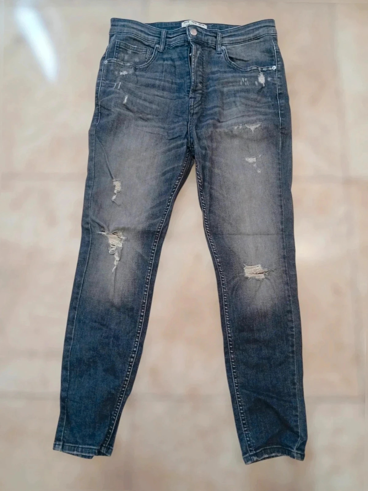 Jeans pull&Bear de hombre Con un toque distressed 🔥 – Pull & Bear – taille W32 | FR 42 2