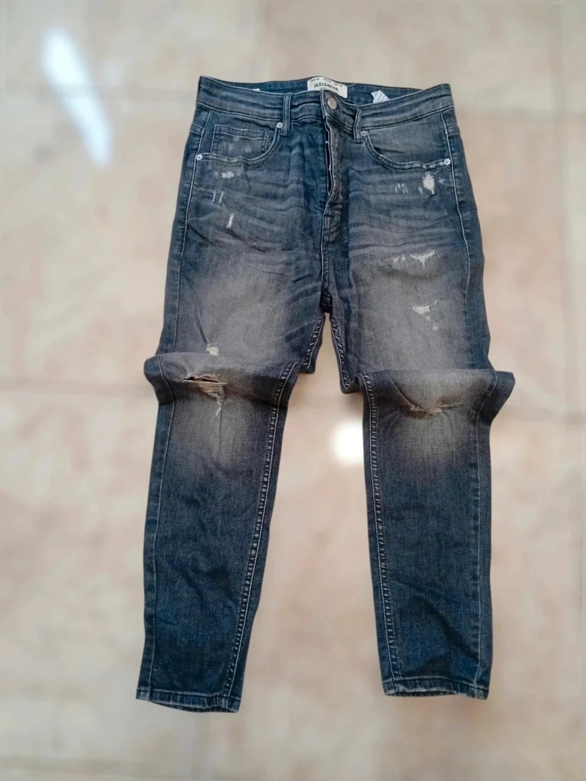 Jeans pull&Bear de hombre Con un toque distressed 🔥 – Pull & Bear – taille W32 | FR 42