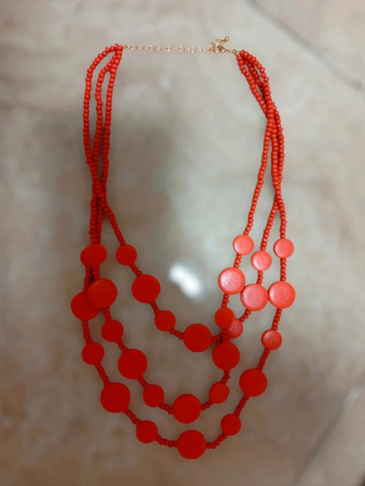 Collar De madera multicapa naranja – sin marca