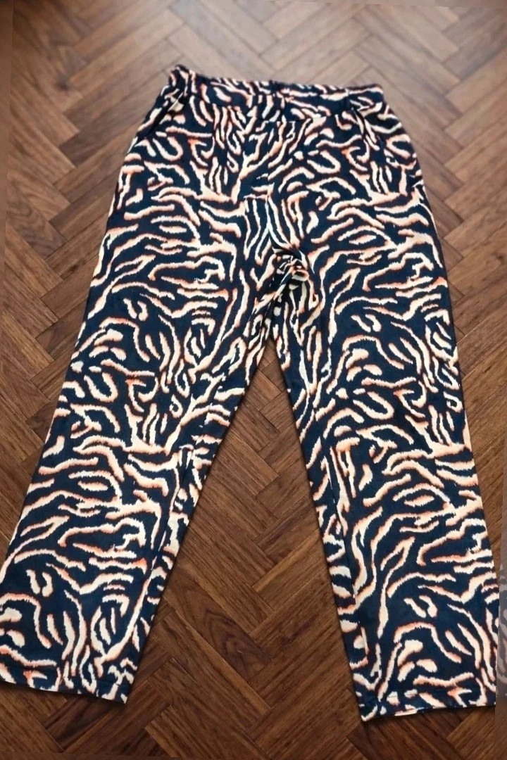 Pantalón Fluido Estampado Animal print Antonio dominguez - Talla 50 – Antonio Dominguez – taille 5XL / 50 / 22 2
