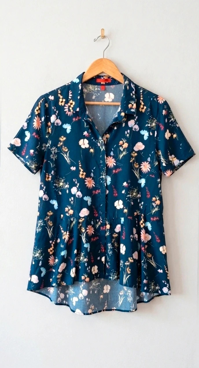 Blusa Camiseta floral | estilo peplum | Talla 42