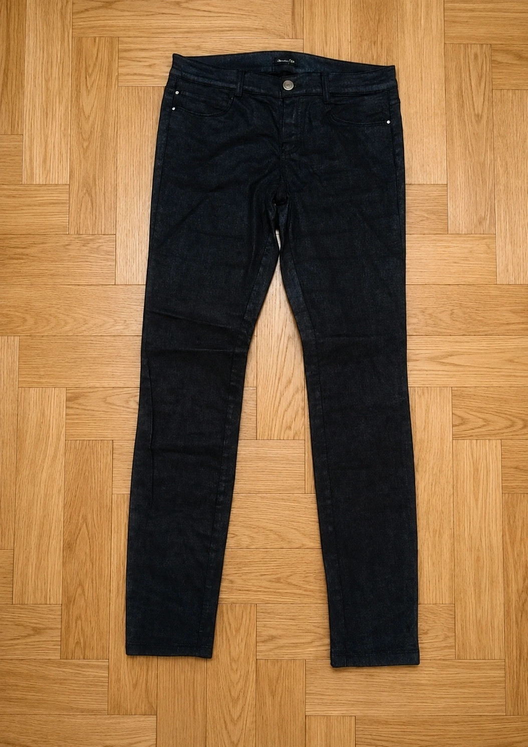 Jeans Massimo Dutti Skinny Fit negros encerados | Talla EUR 40